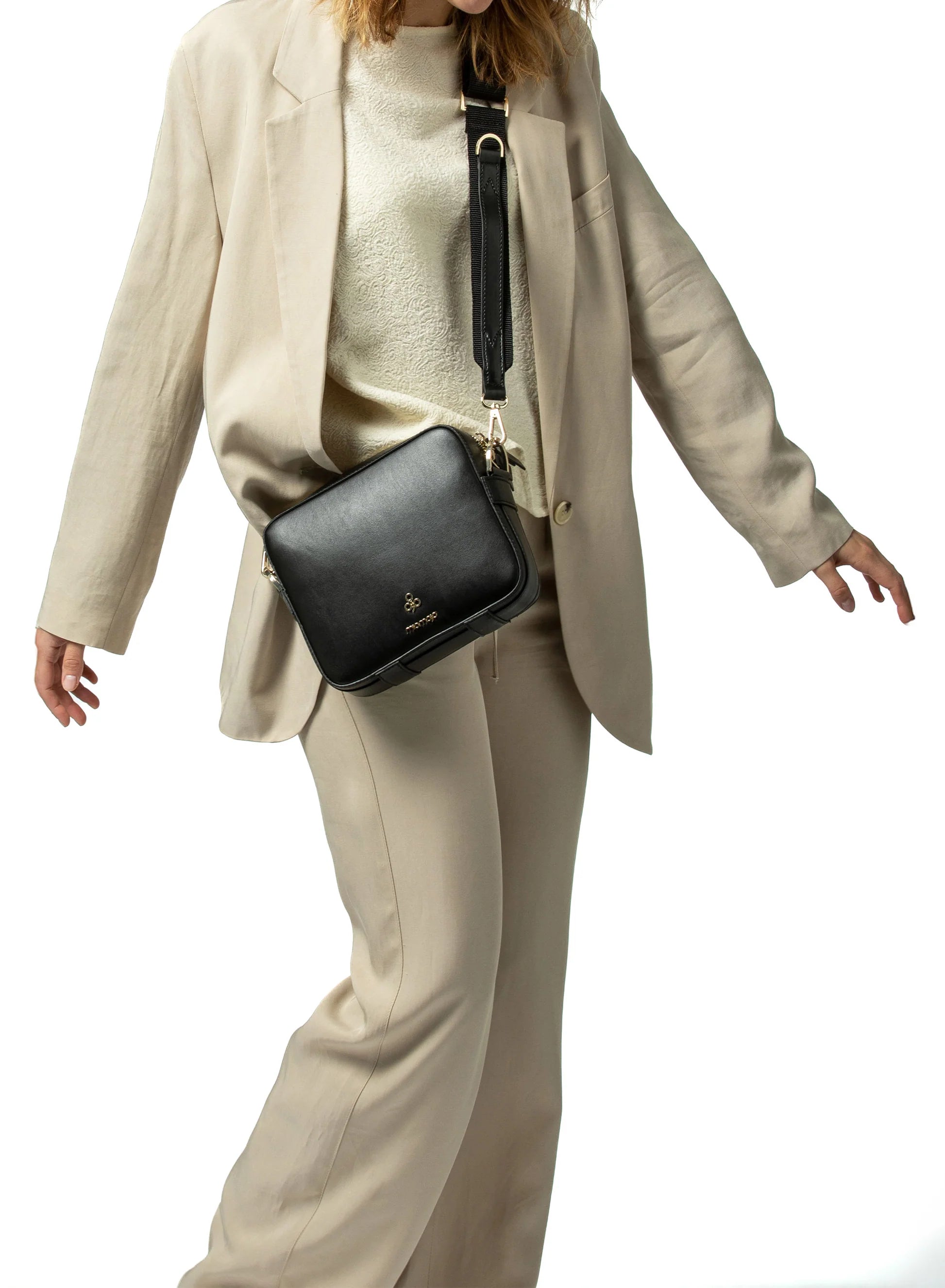 Dalila Crossbody Nero - Apple