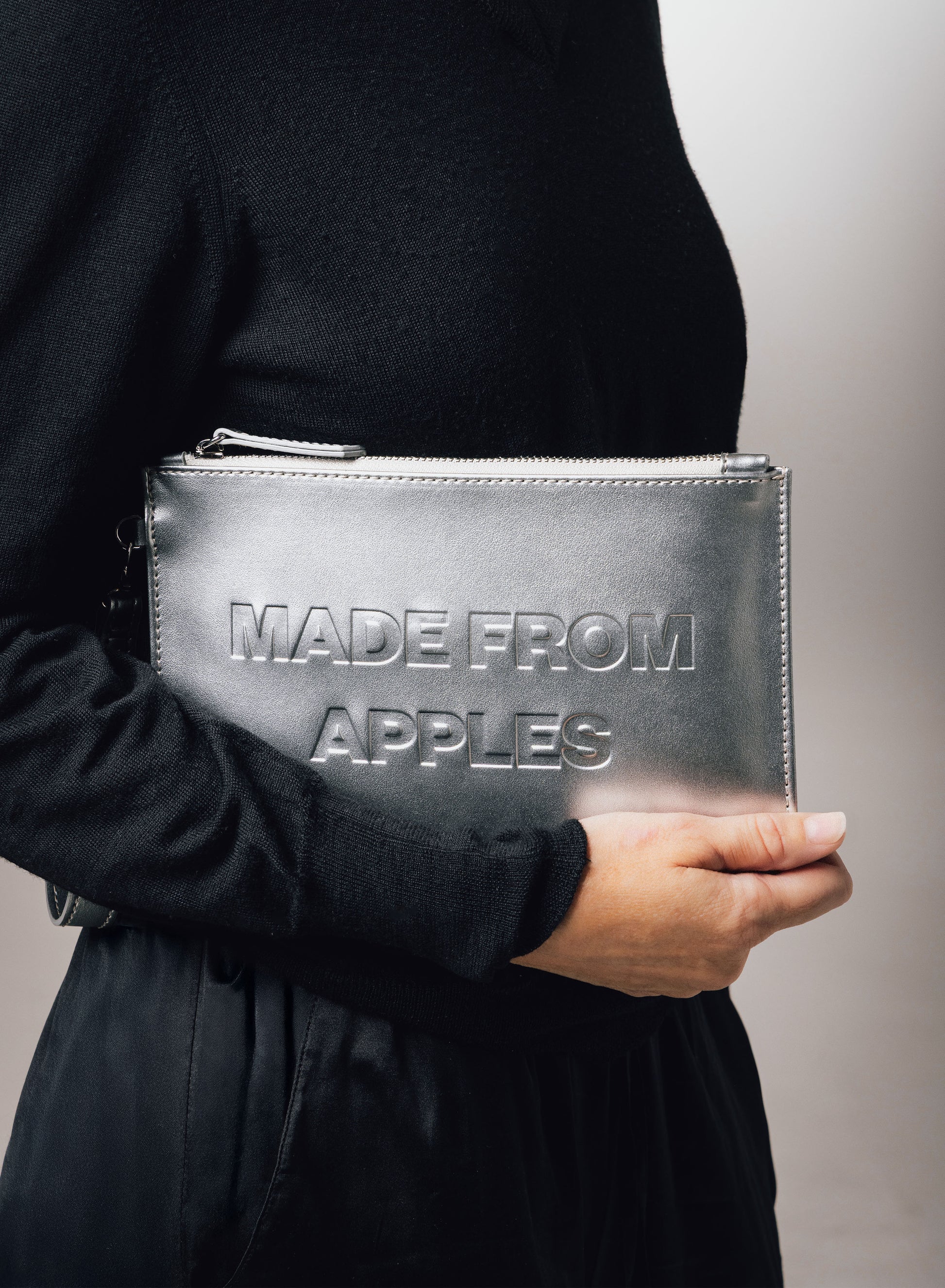 Orion pouch Zilver - Appel
