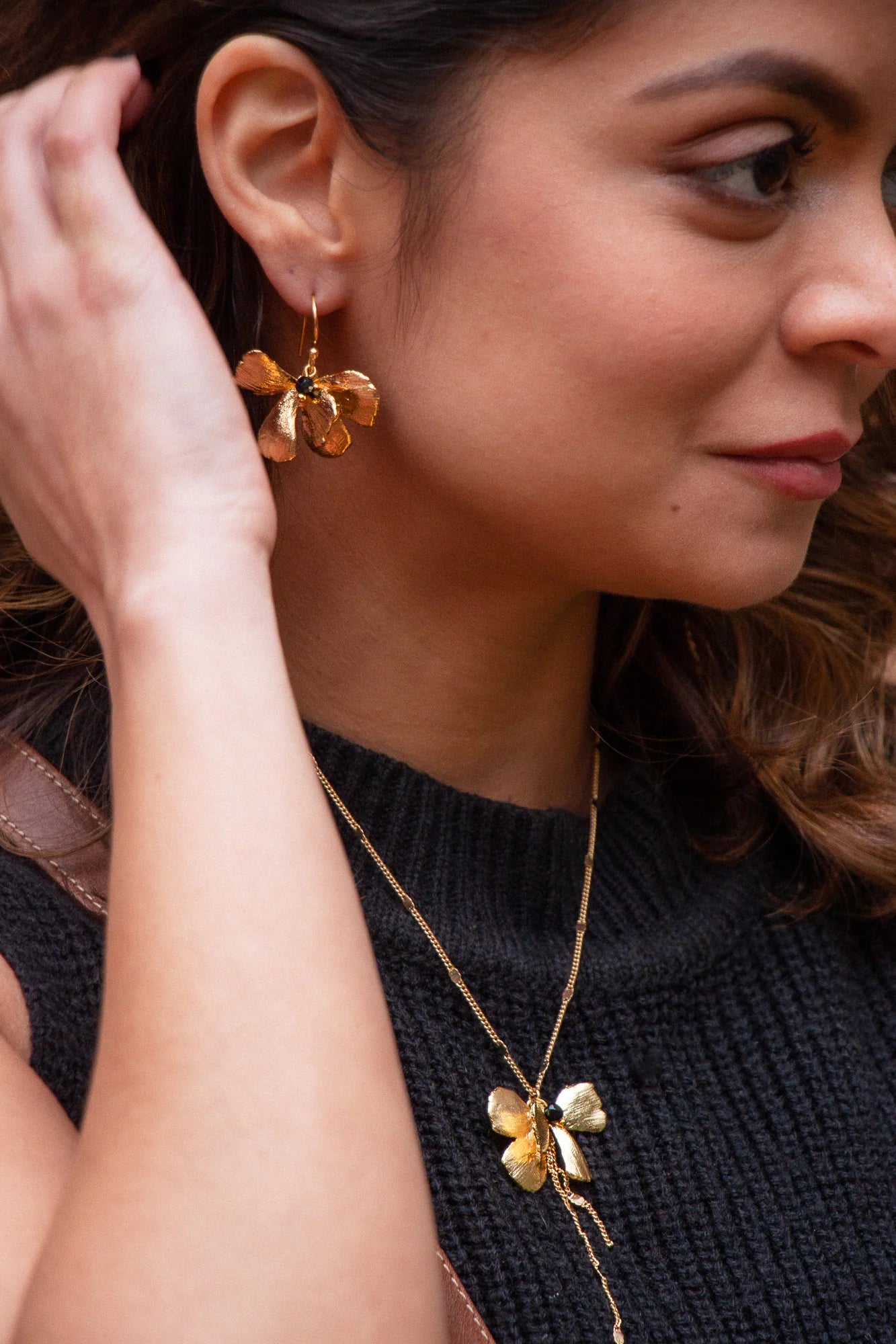 Pansy Gold Necklace