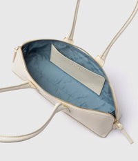 Gilda Shoulder Bag in Ice (Orange - Based) - Farmatuur