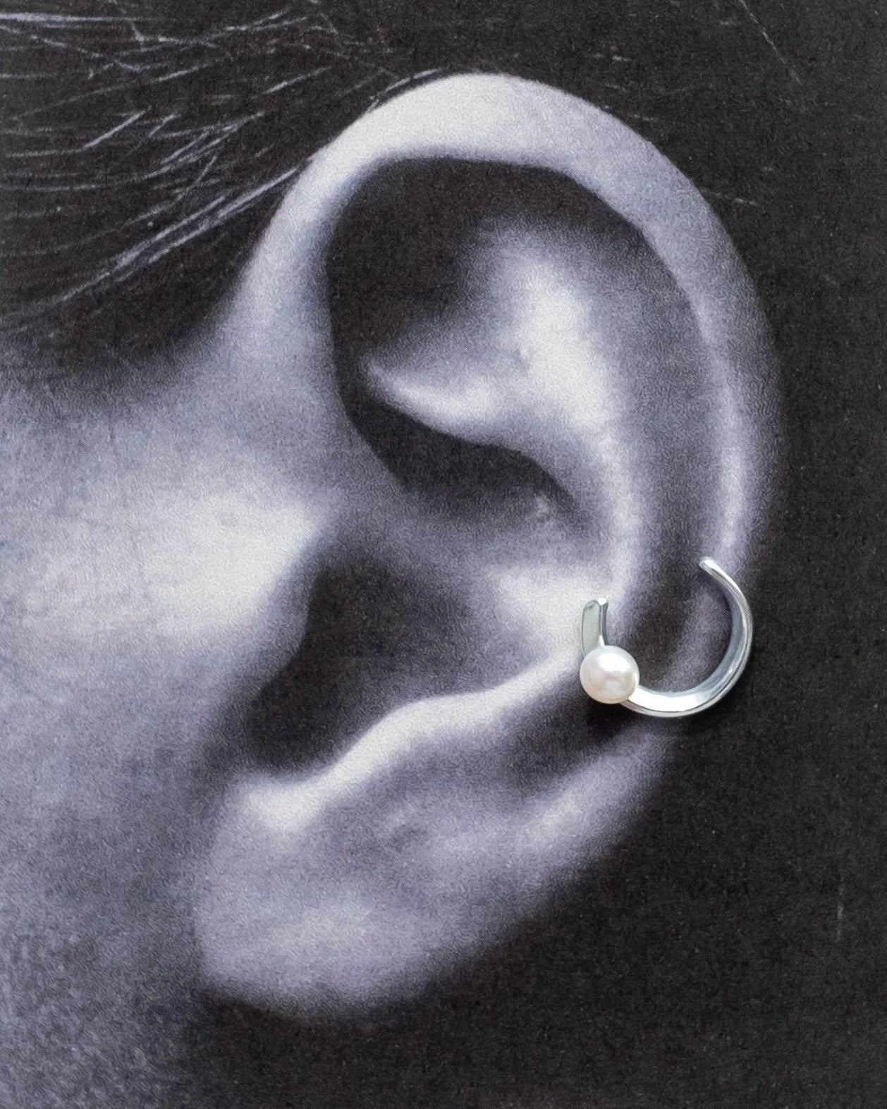 Single Pearl Ear Cuff - Farmatuur