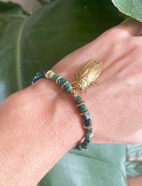 Stone Bracelet with Gold Cicada - Farmatuur