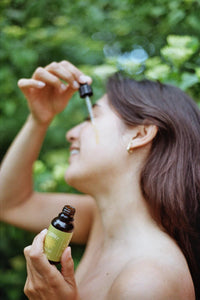 SUNNY FACE OIL - Farmatuur